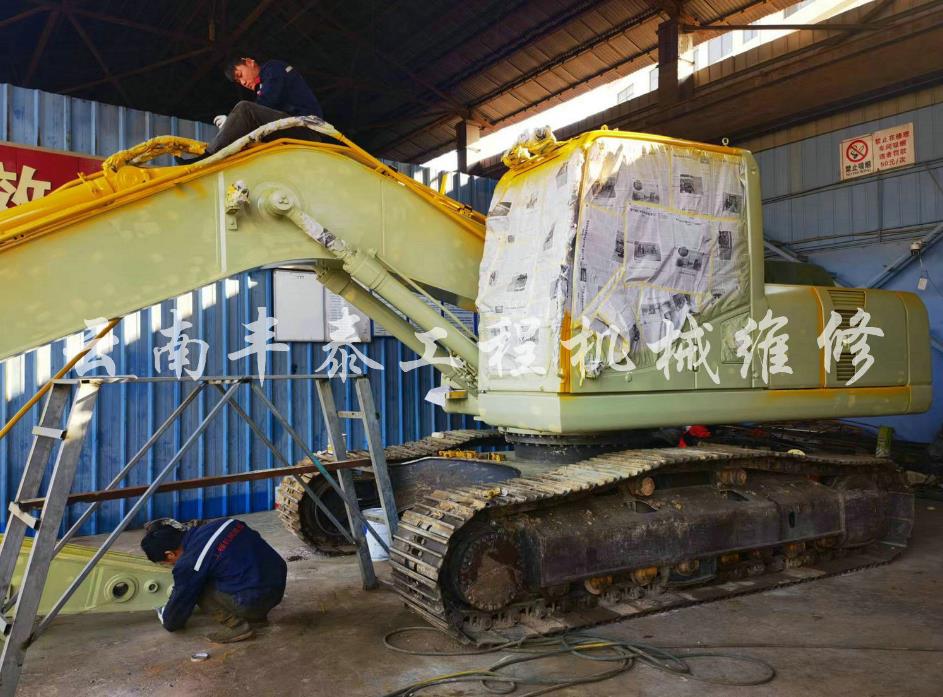 挖掘机维修专题：挖斗漏油故障的诊断与解决